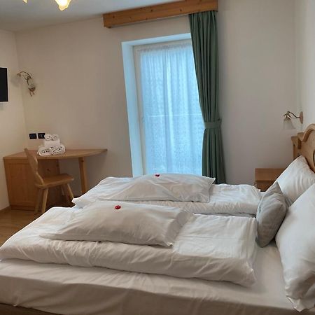 Garni Villa Elsa Pozza di Fassa Eksteriør billede